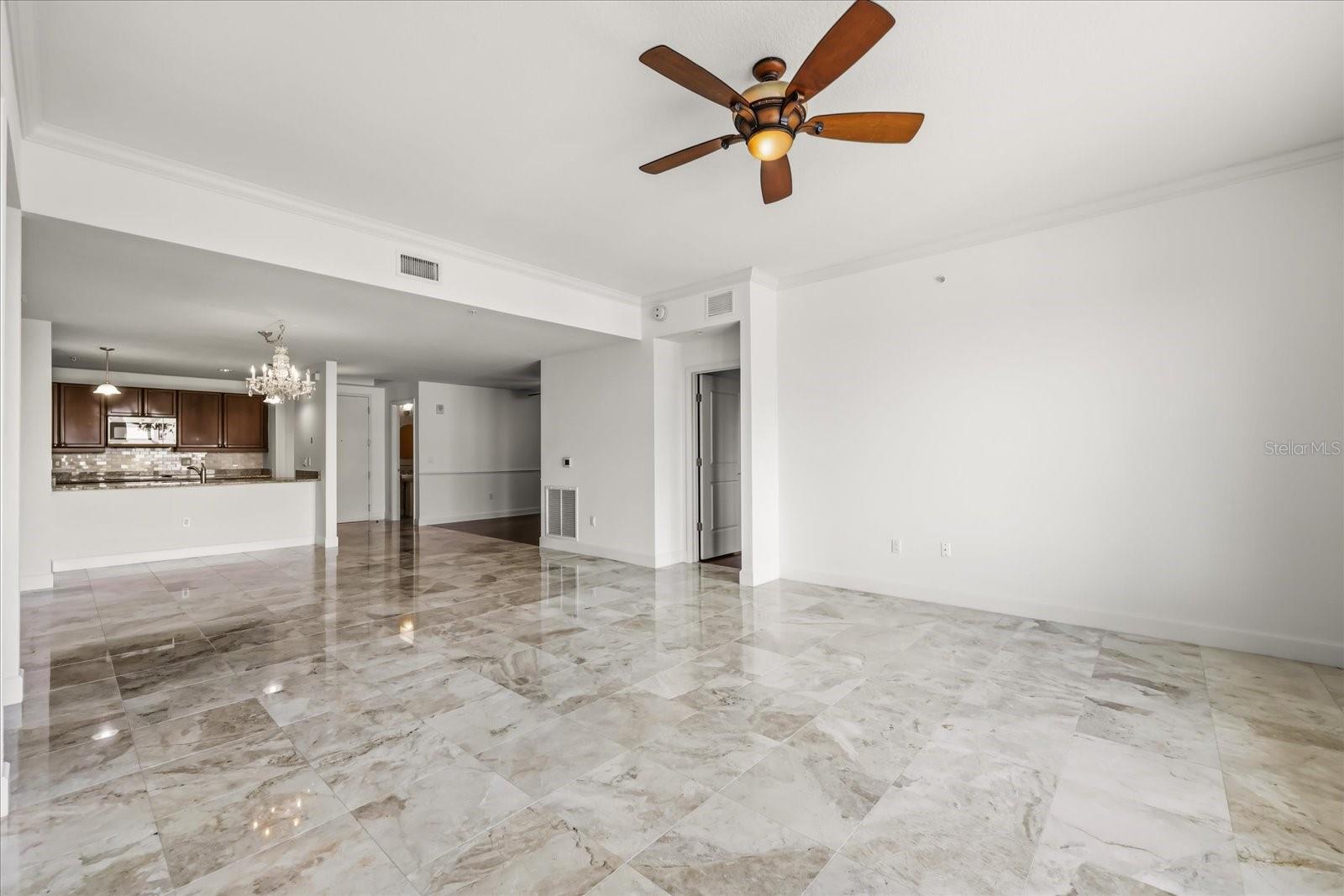 Image 11 of 38 For 100 Eola Drive 1605