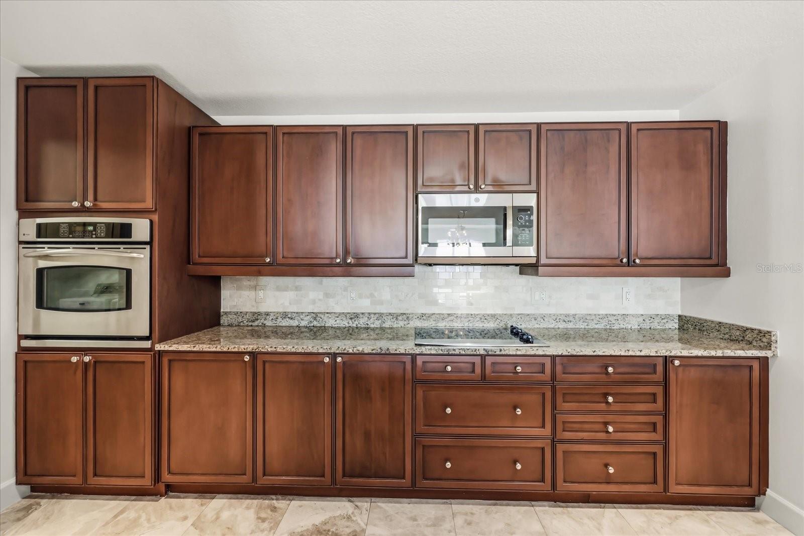 Image 15 of 38 For 100 Eola Drive 1605