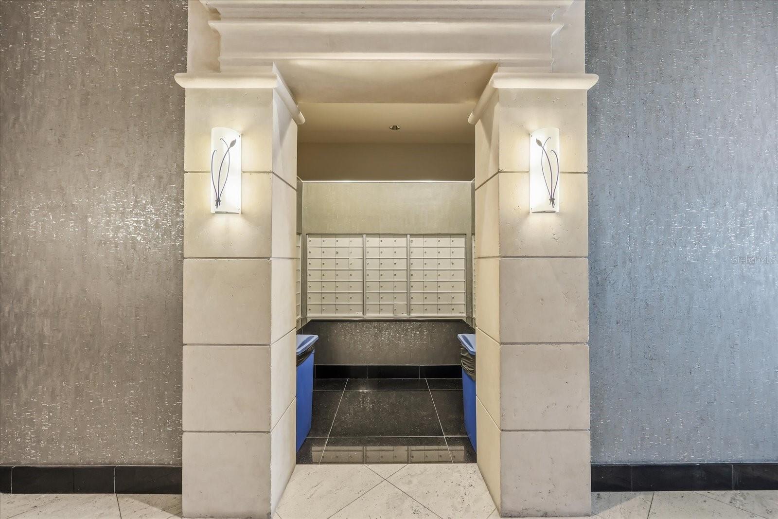 Image 25 of 38 For 100 Eola Drive 1605