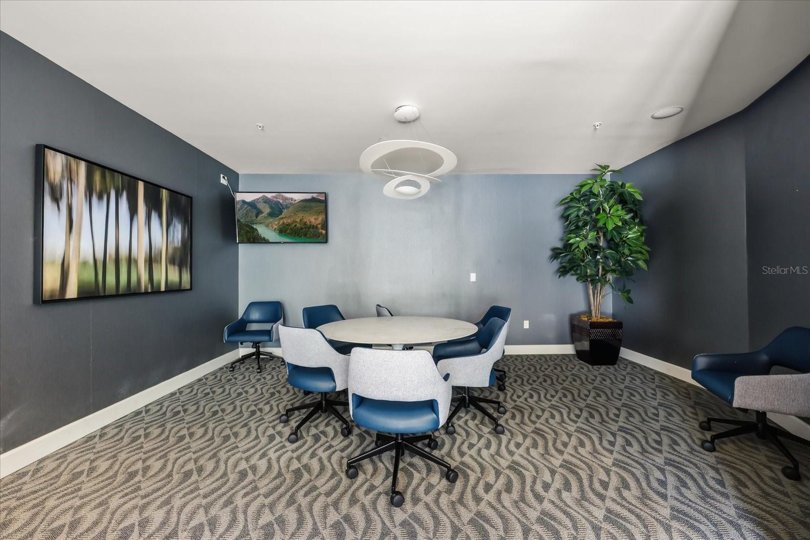 Image 33 of 38 For 100 Eola Drive 1605