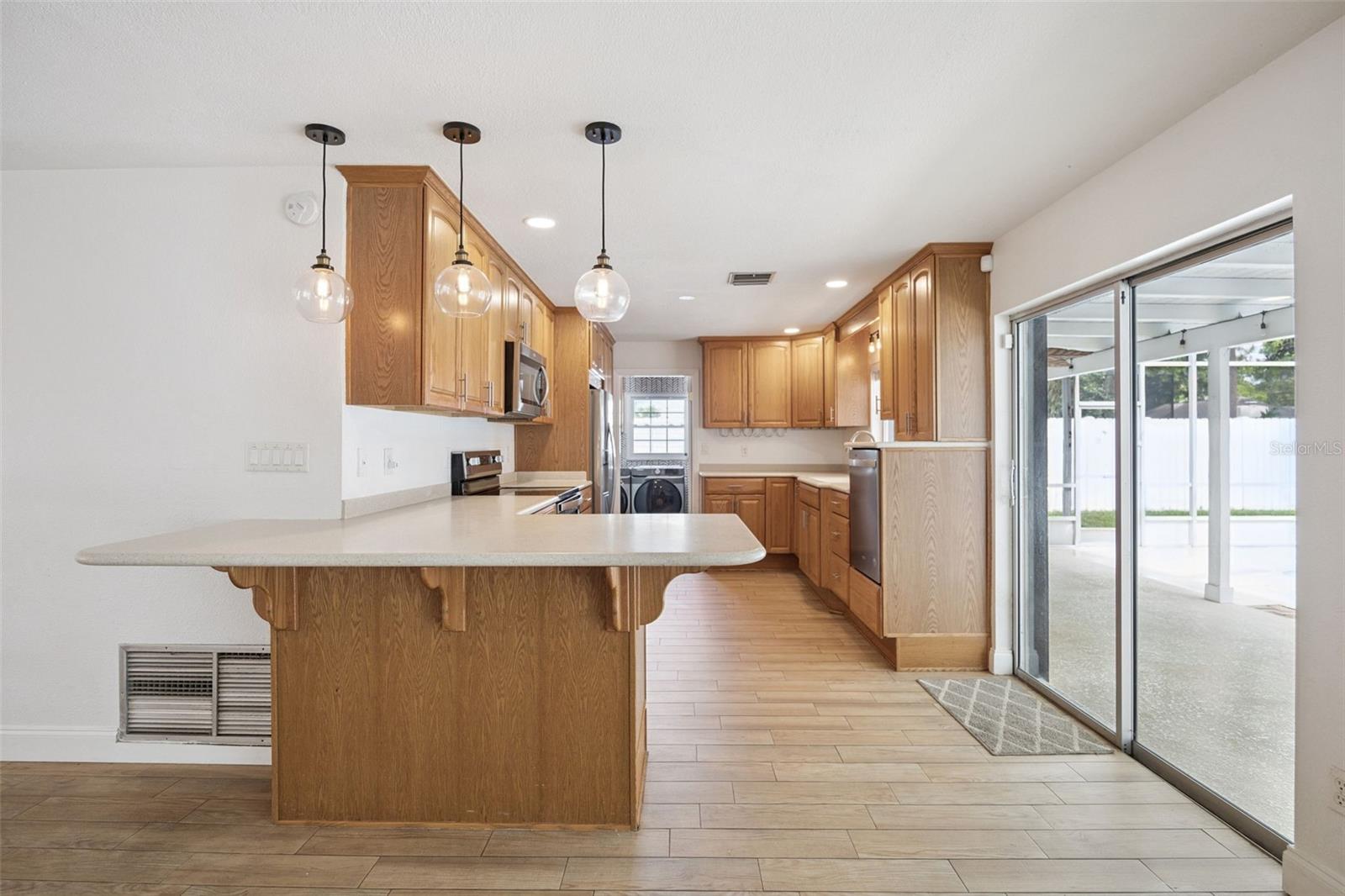 Image 12 of 63 For 603 Sweetwater Boulevard