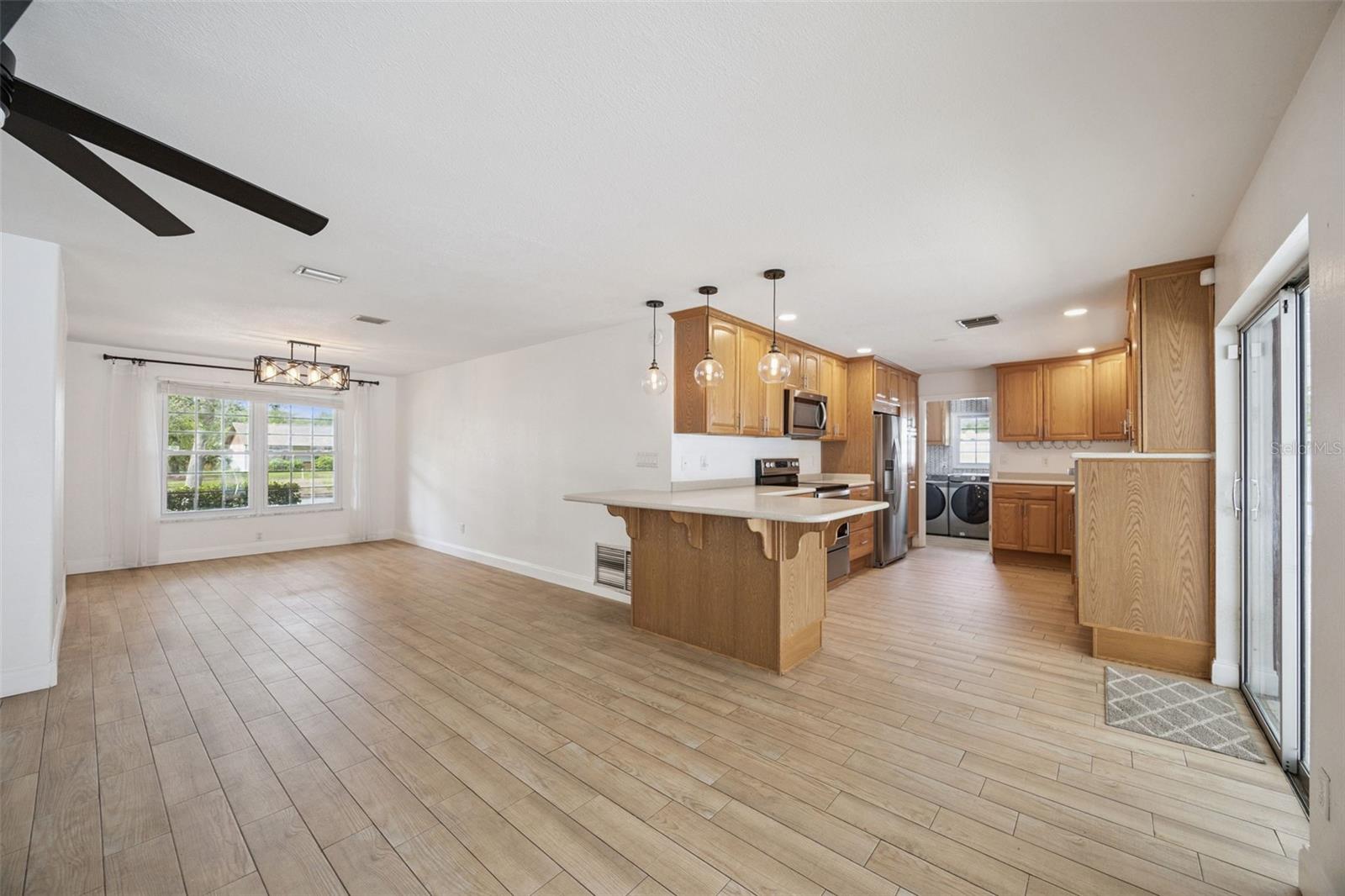 Image 13 of 63 For 603 Sweetwater Boulevard