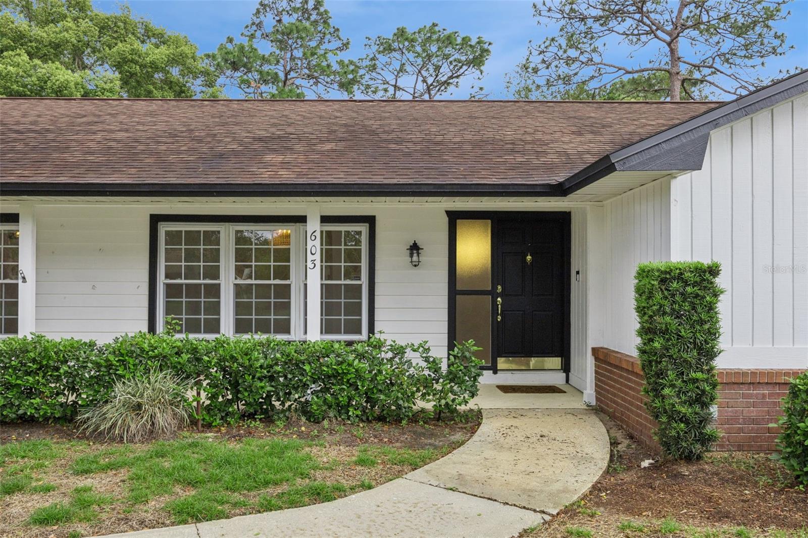 Image 2 of 63 For 603 Sweetwater Boulevard