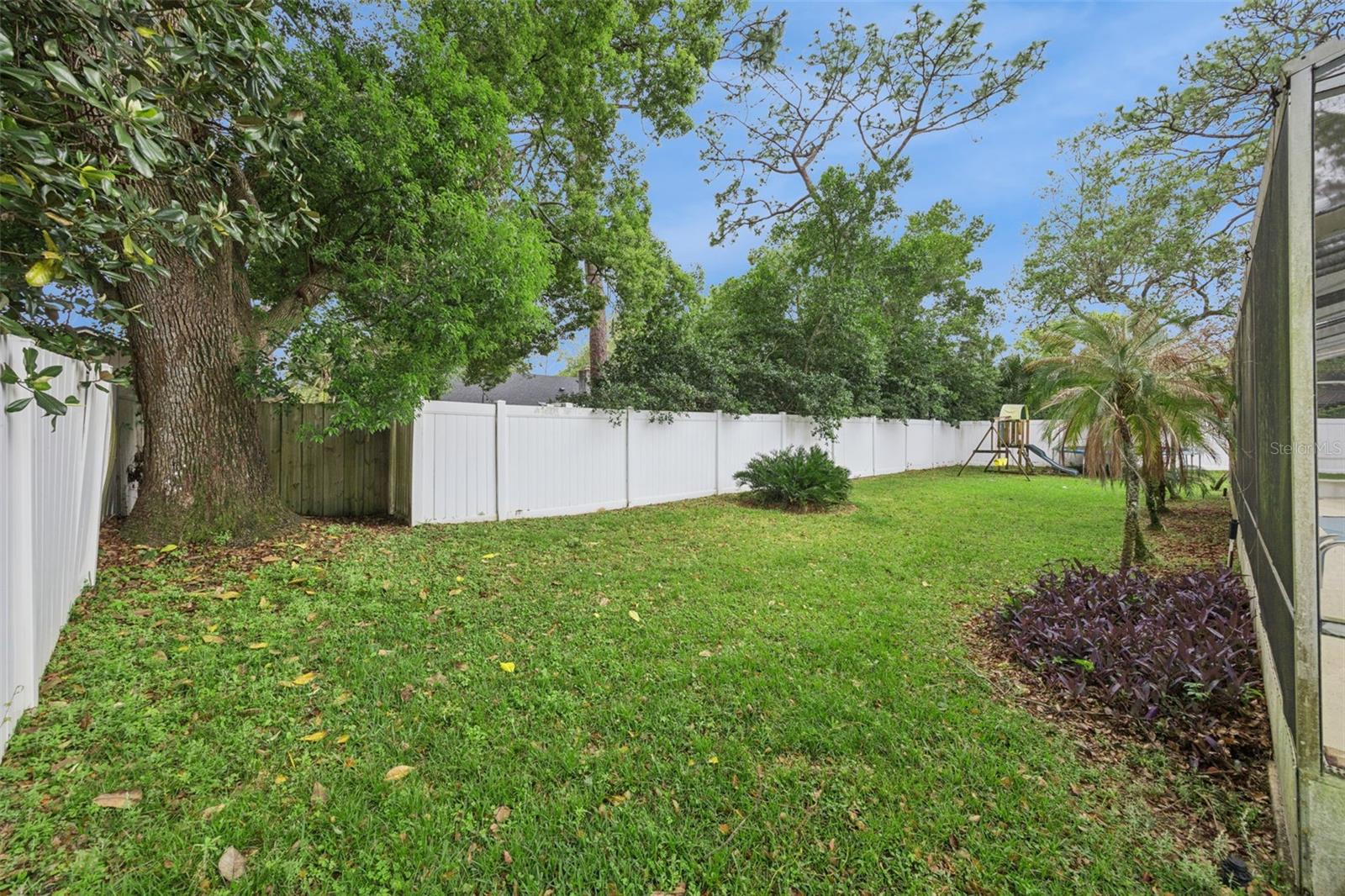 Image 32 of 63 For 603 Sweetwater Boulevard