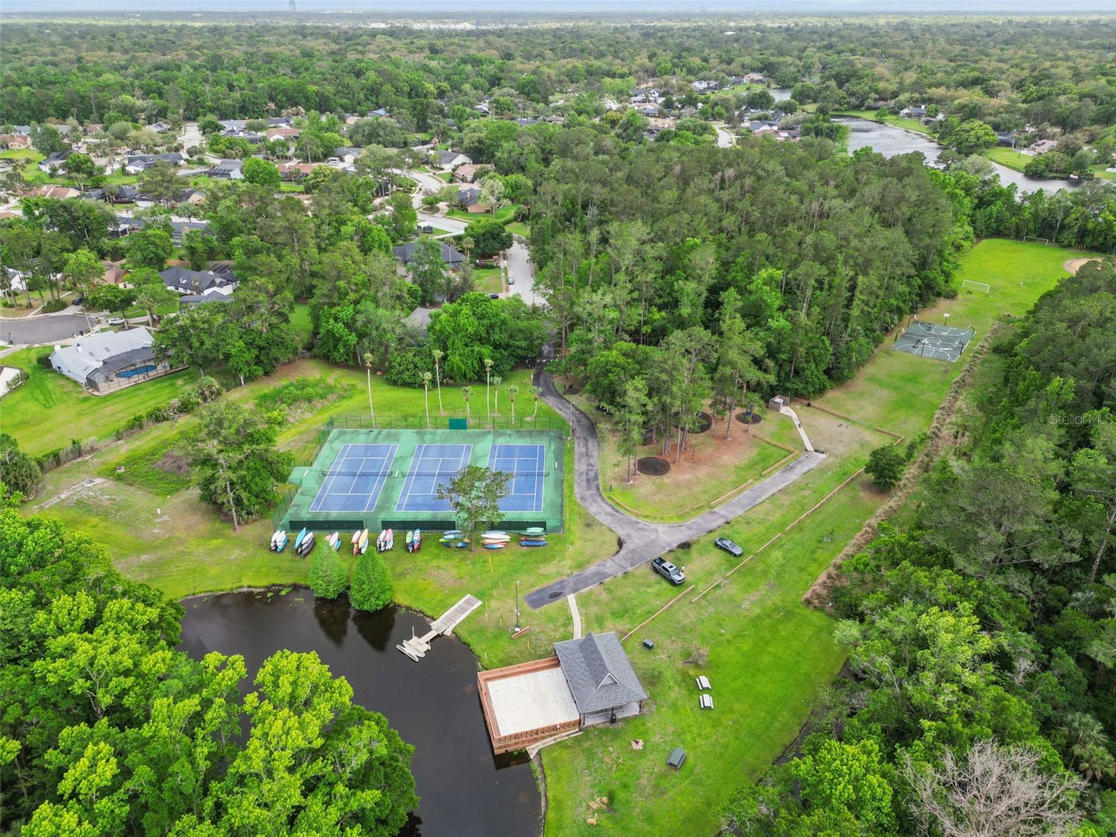 Image 49 of 63 For 603 Sweetwater Boulevard