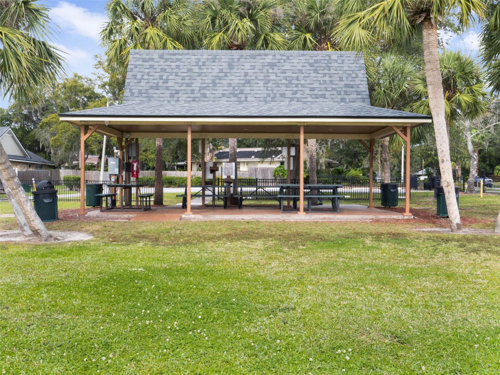 Image 59 of 63 For 603 Sweetwater Boulevard