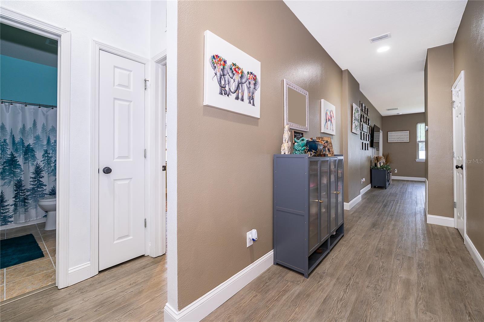 Image 2 of 19 For 2031 Trillium Boulevard
