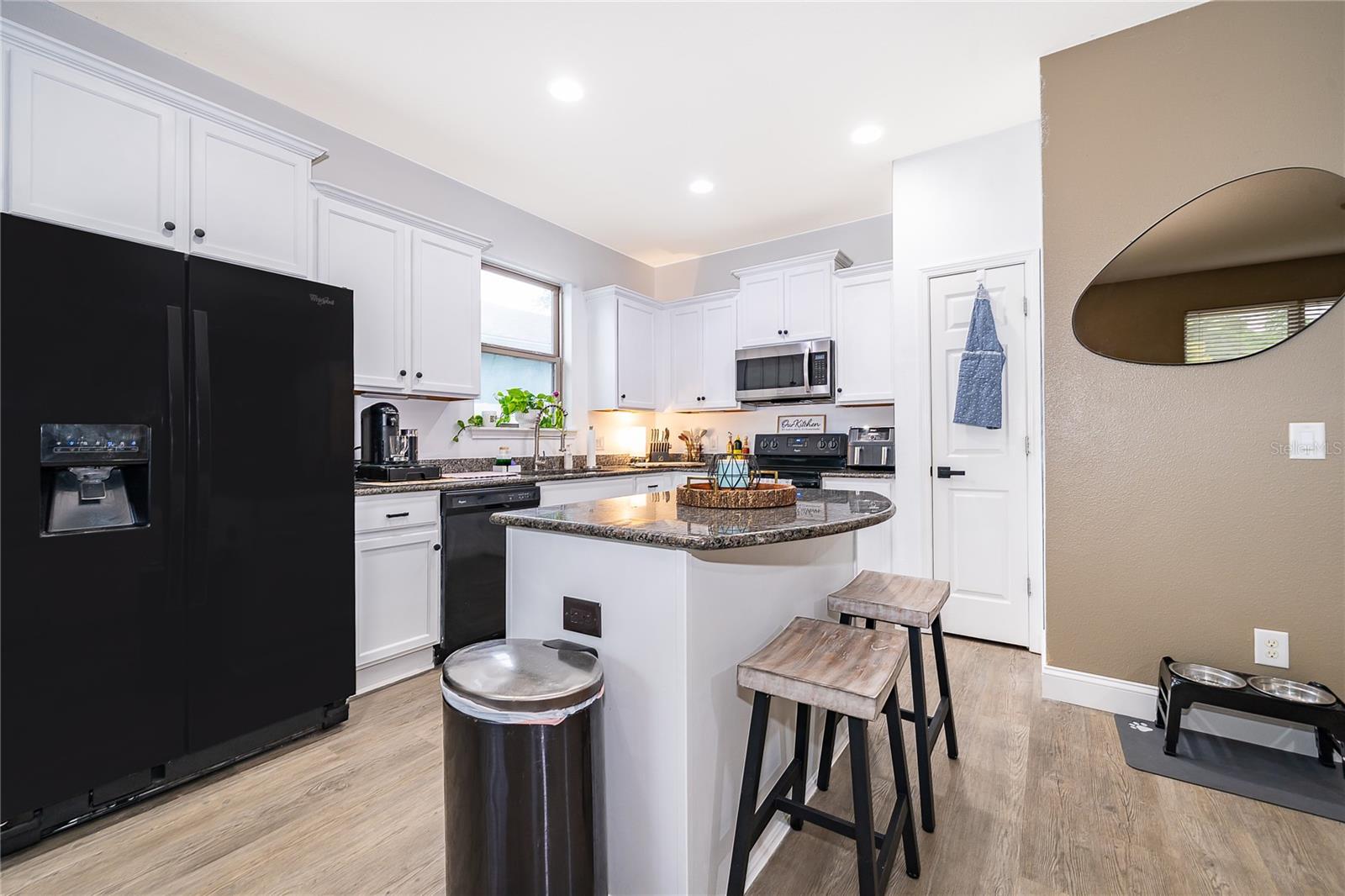 Image 9 of 19 For 2031 Trillium Boulevard