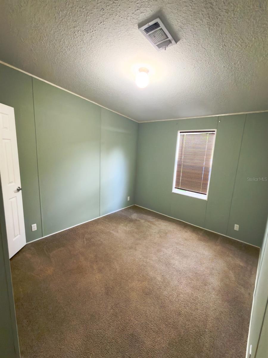 Image 11 of 19 For 2115 Bruce Street
