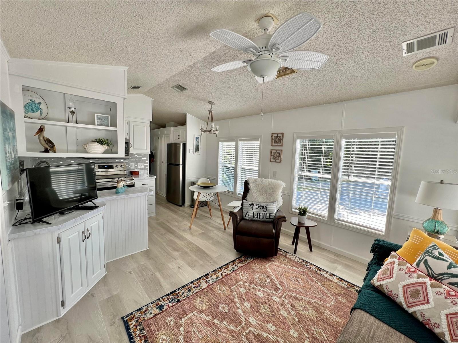 Image 10 of 20 For 9000 Us Highway 192  929