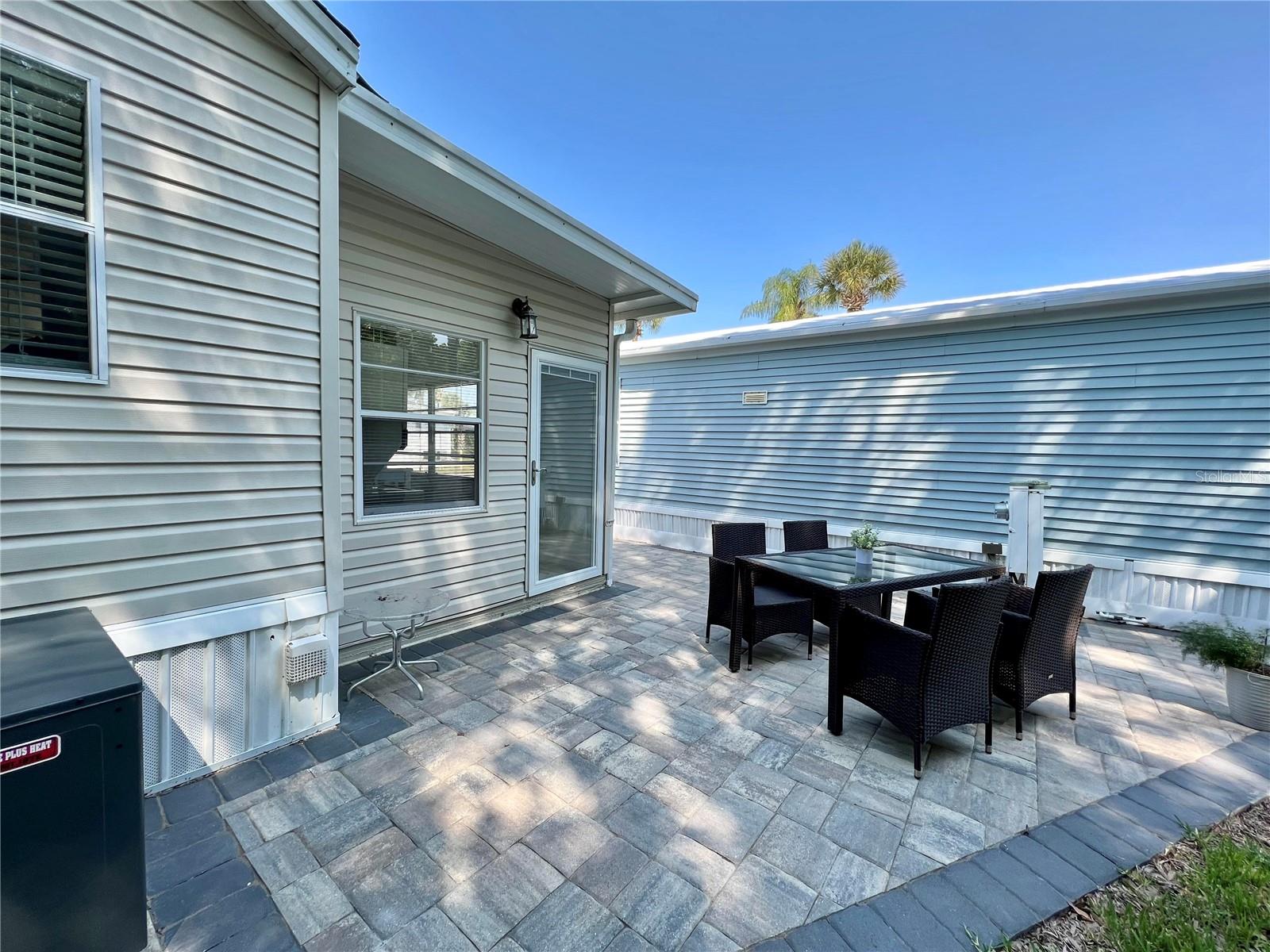 Image 20 of 20 For 9000 Us Highway 192  929