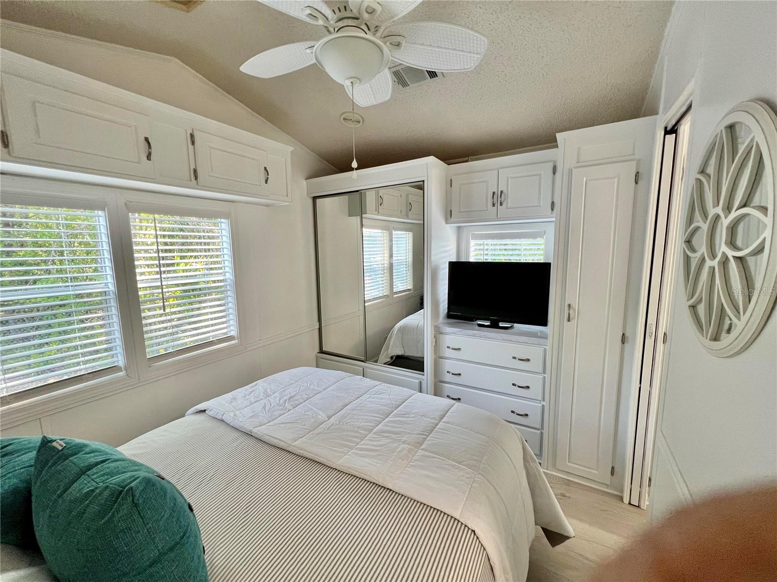 Image 5 of 20 For 9000 Us Highway 192  929