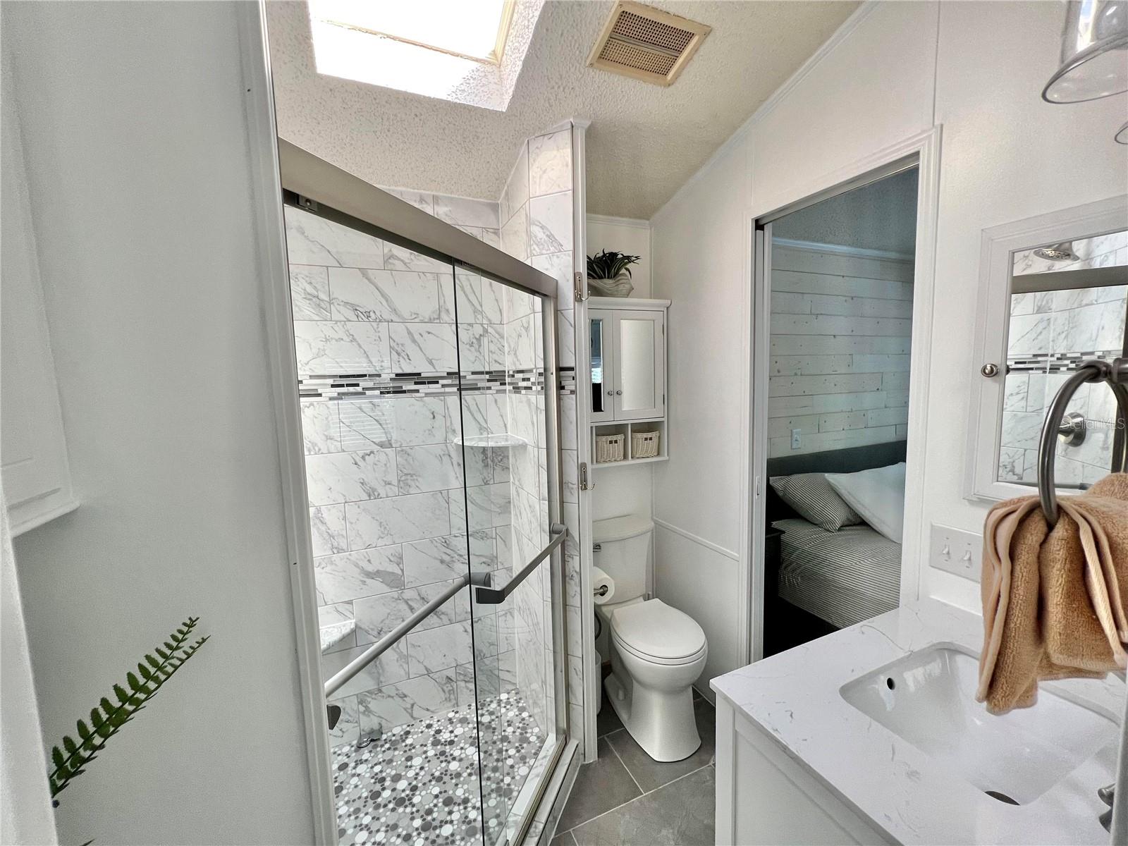 Image 6 of 20 For 9000 Us Highway 192  929