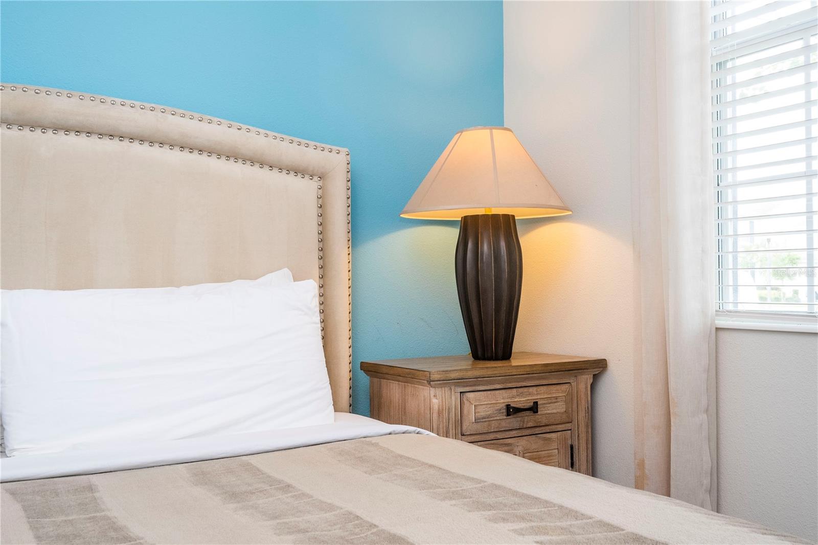 Image 13 of 100 For 1646 Moon Valley Drive