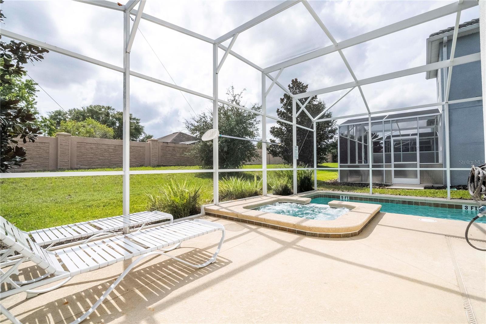 Image 29 of 100 For 1646 Moon Valley Drive