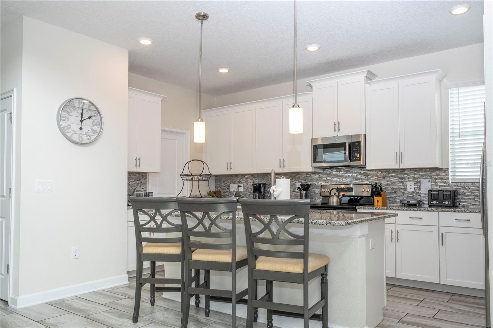 Image 37 of 100 For 1646 Moon Valley Drive