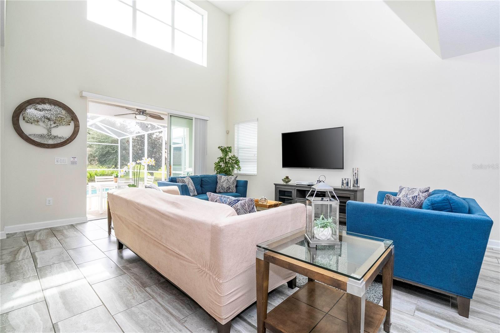 Image 40 of 100 For 1646 Moon Valley Drive