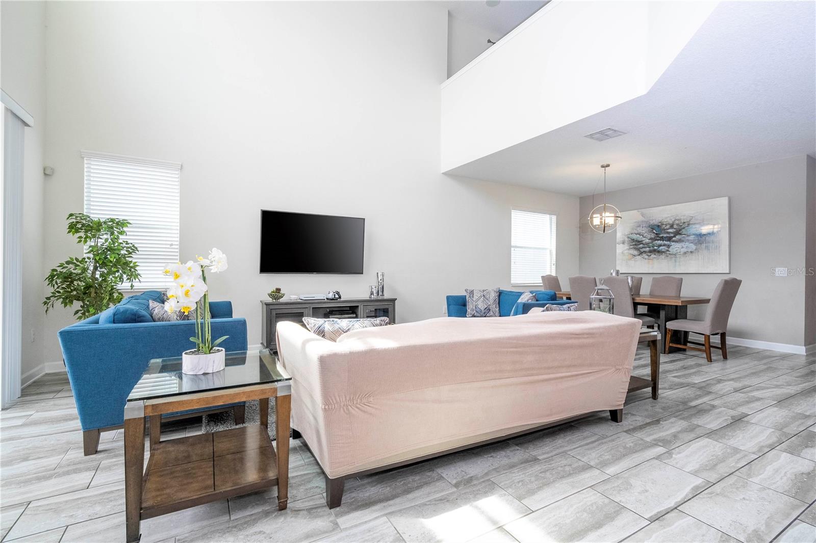 Image 42 of 100 For 1646 Moon Valley Drive