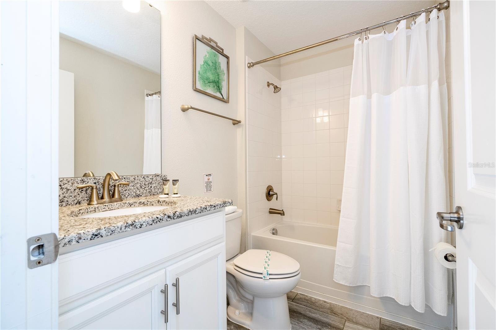 Image 66 of 100 For 1646 Moon Valley Drive