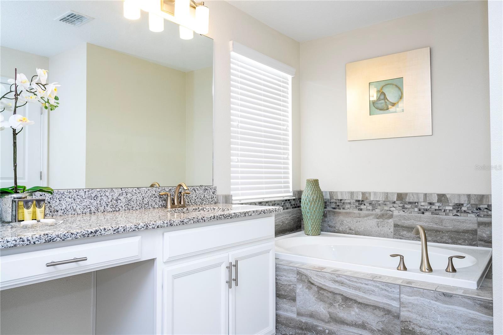 Image 88 of 100 For 1646 Moon Valley Drive