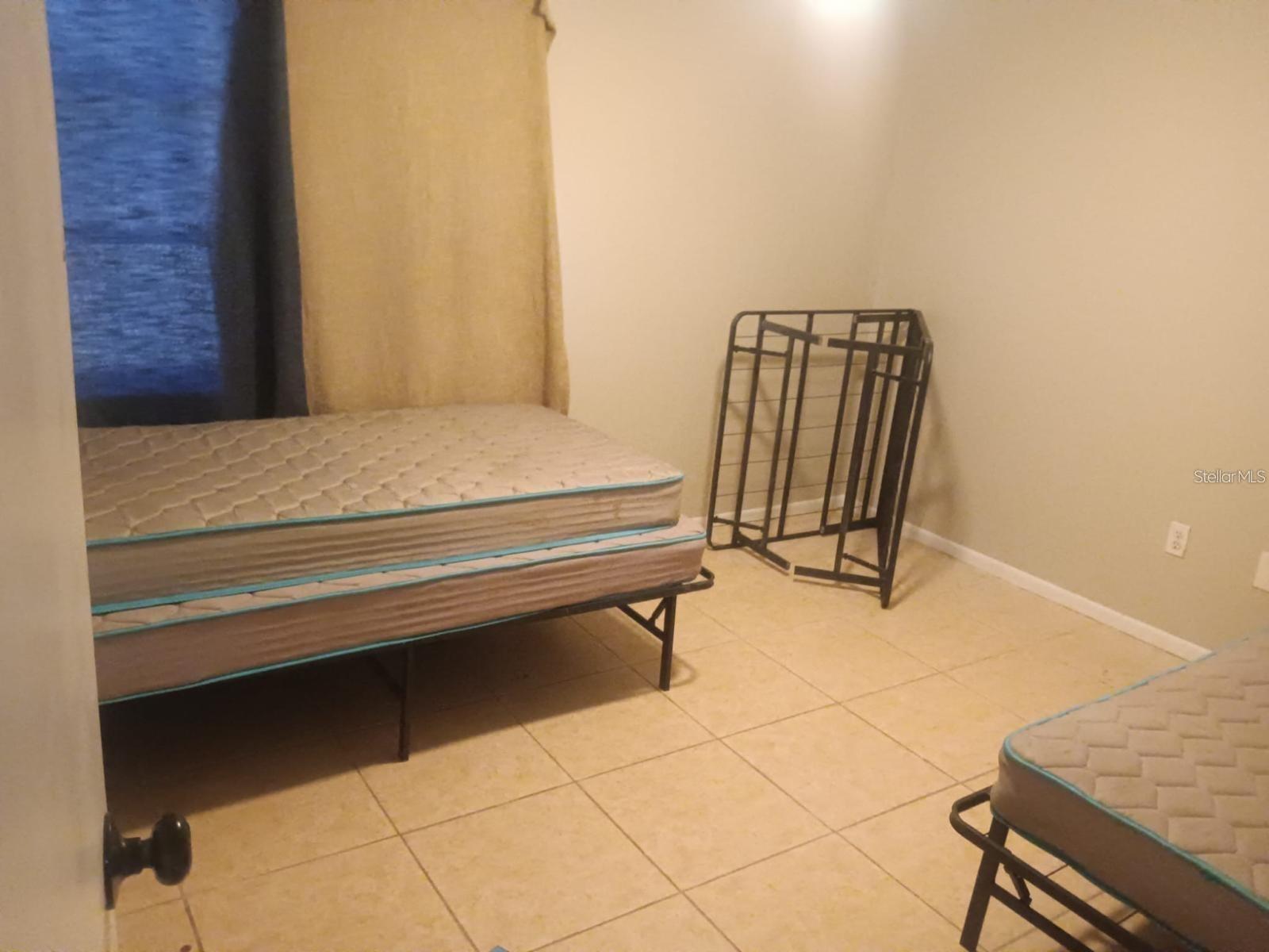 Image 11 of 18 For 5052 Trekell Street