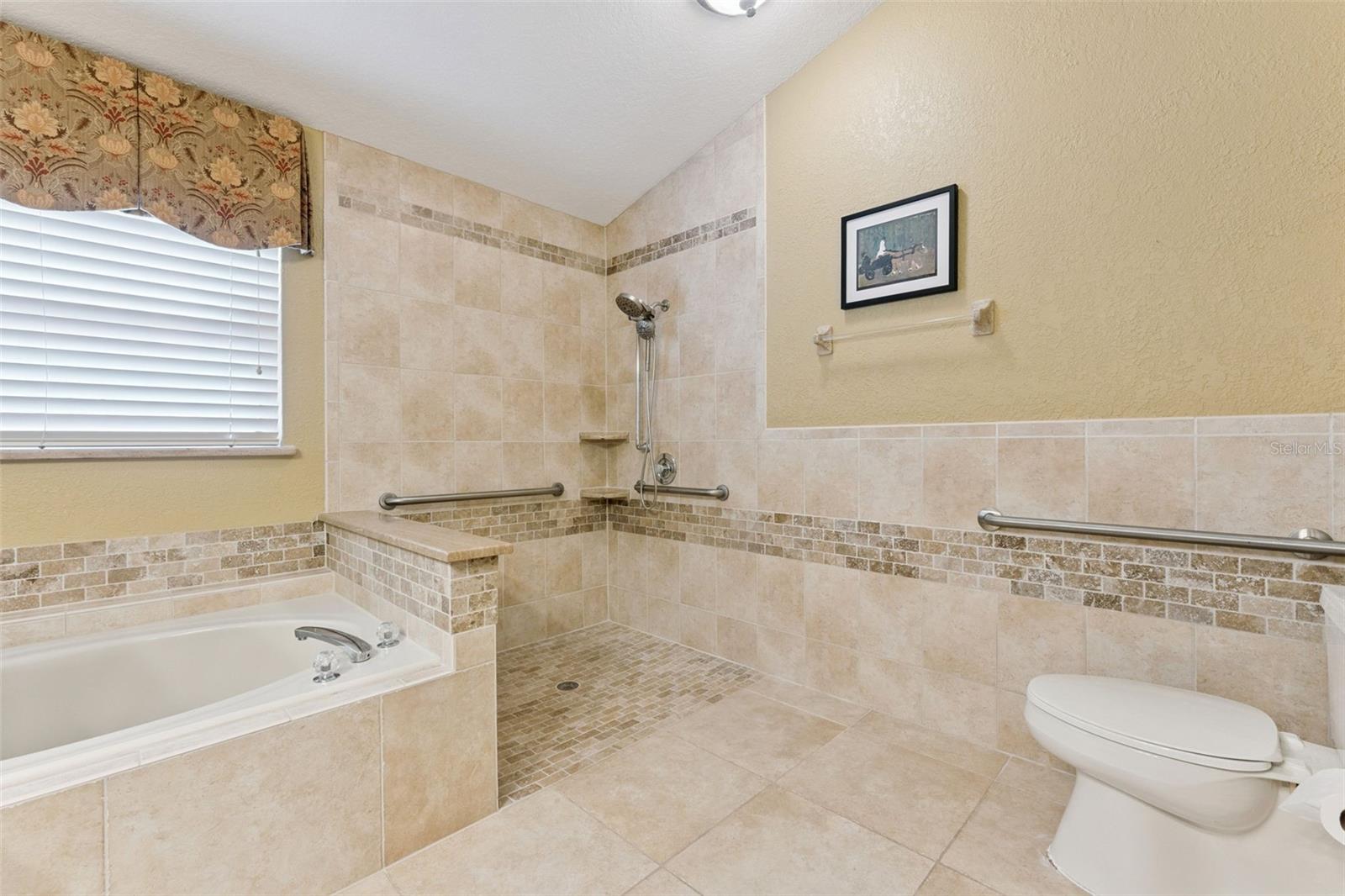 Image 19 of 40 For 788 Andover Circle