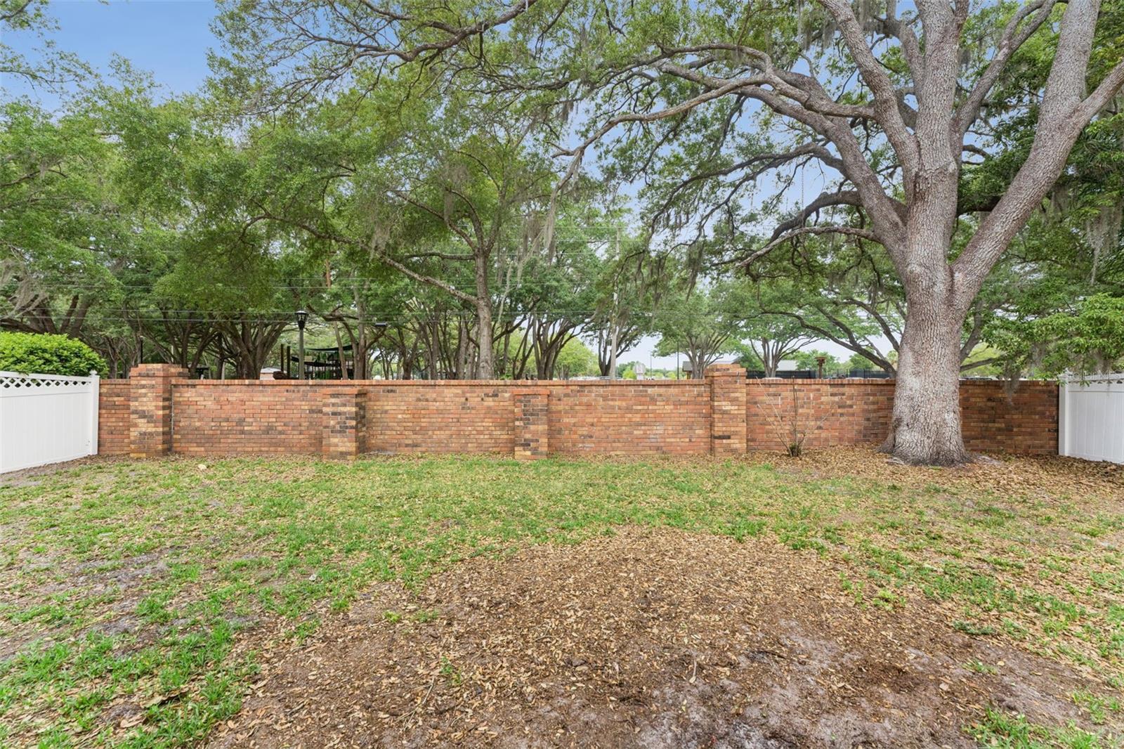 Image 32 of 40 For 788 Andover Circle