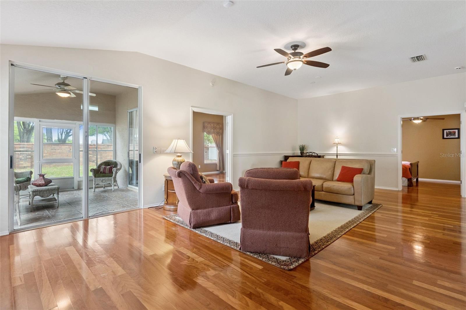 Image 7 of 40 For 788 Andover Circle