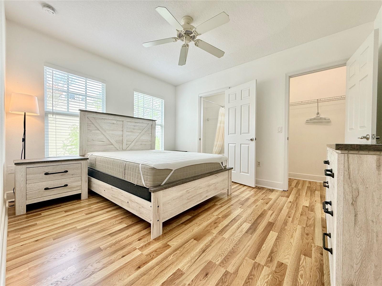 Image 16 of 19 For 630 Blue Taverna Lane