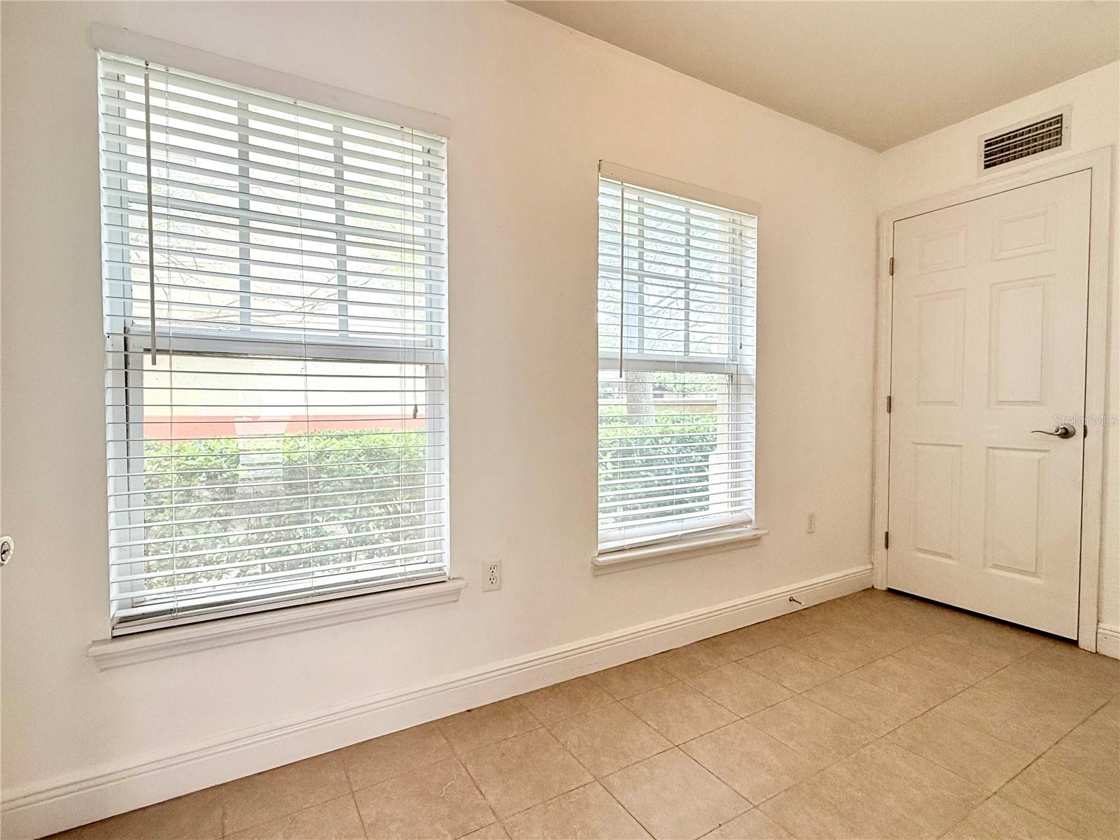 Image 18 of 19 For 630 Blue Taverna Lane