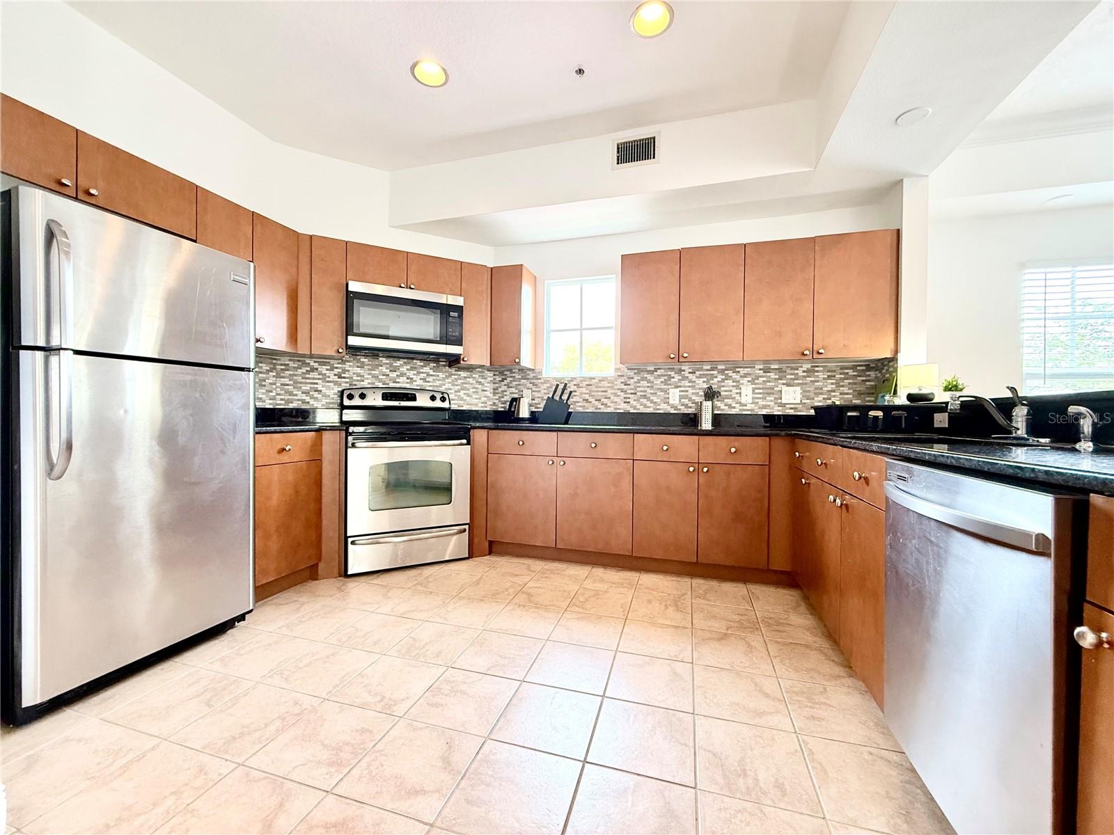 Image 5 of 19 For 630 Blue Taverna Lane