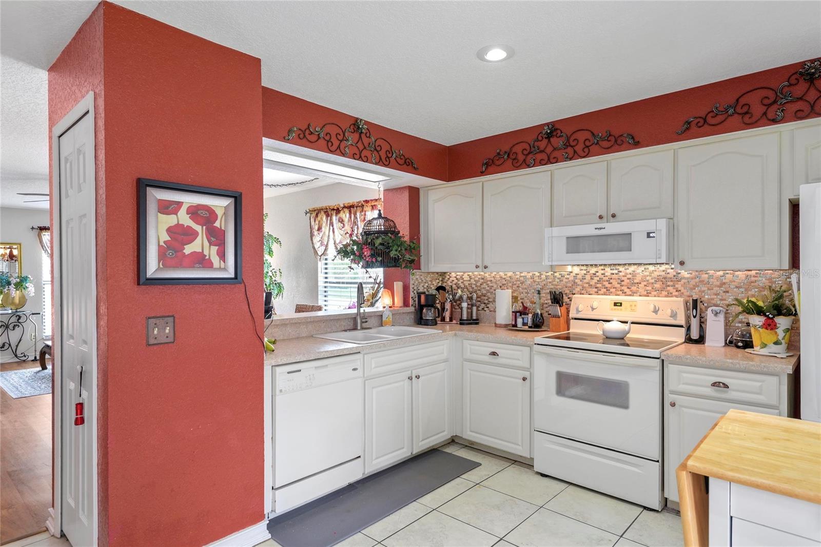 Image 10 of 32 For 610 Casa Park G Court