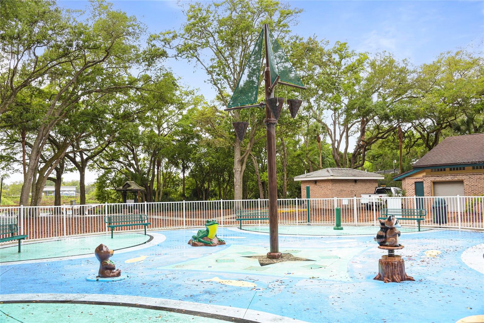 Image 30 of 32 For 610 Casa Park G Court