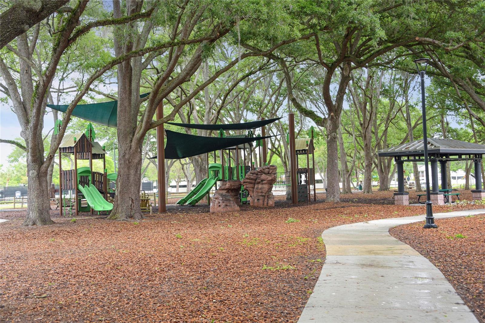 Image 31 of 32 For 610 Casa Park G Court