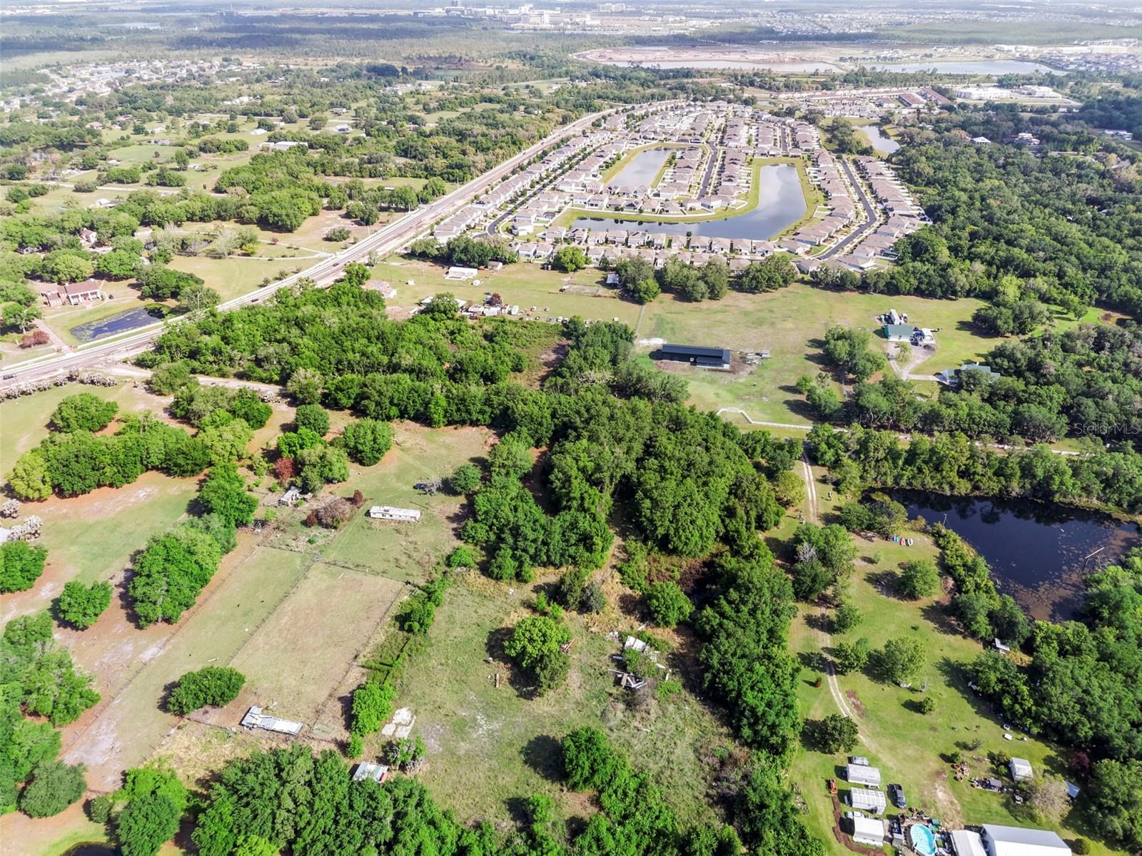 Image 9 of 21 For 4355 Semoran Farms Road