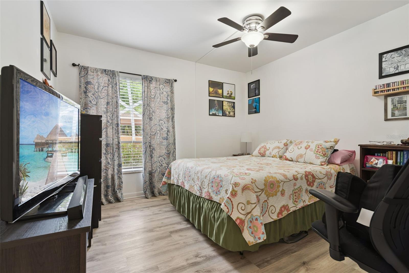 Image 16 of 36 For 530 Cranes Way 107