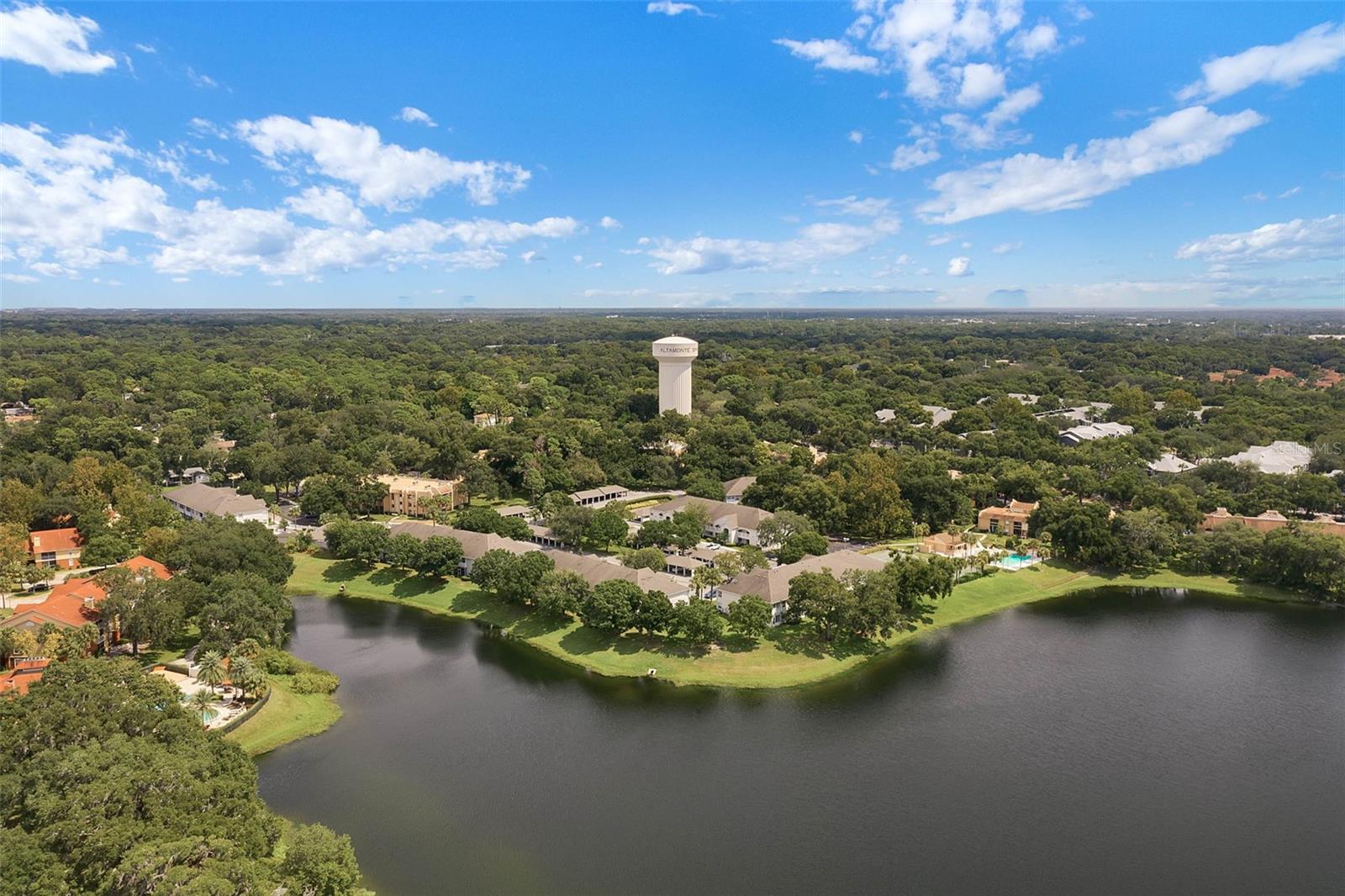 Image 33 of 36 For 530 Cranes Way 107