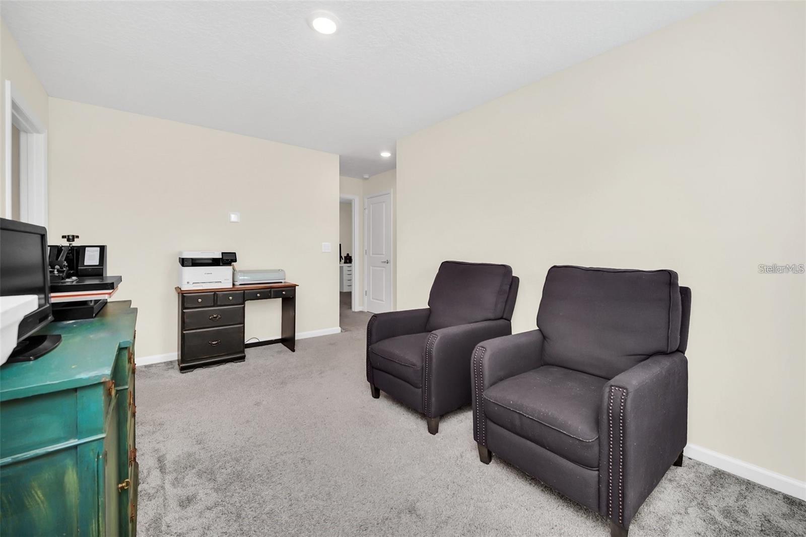 Image 18 of 30 For 4382 Sunny Creek Pl