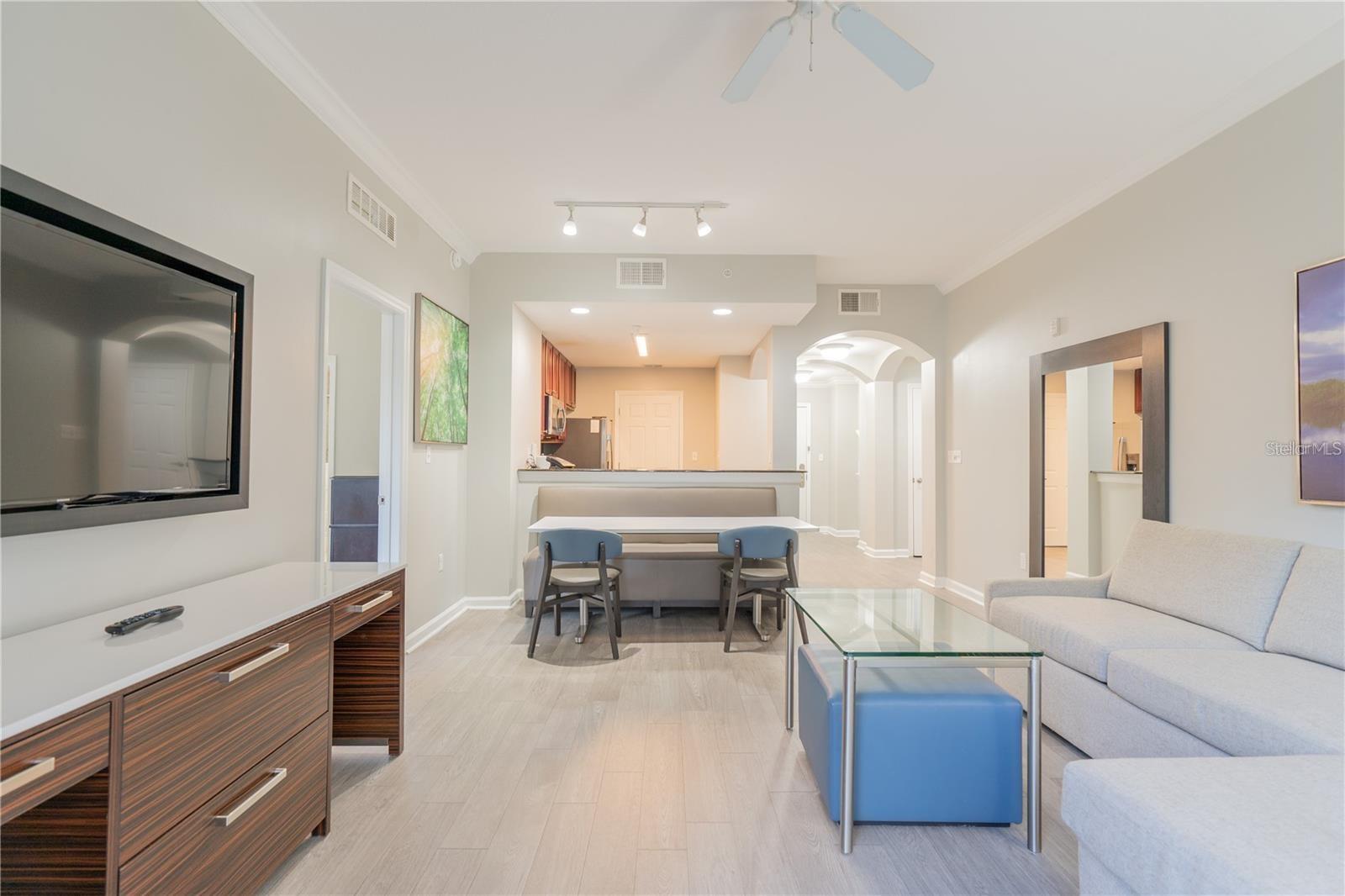 Image 11 of 50 For 14501 Grove Resort Avenue 1310