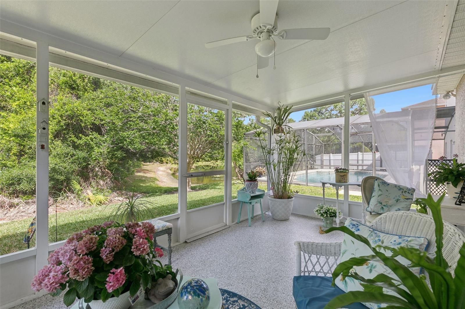 Image 22 of 32 For 371 Augustine Court