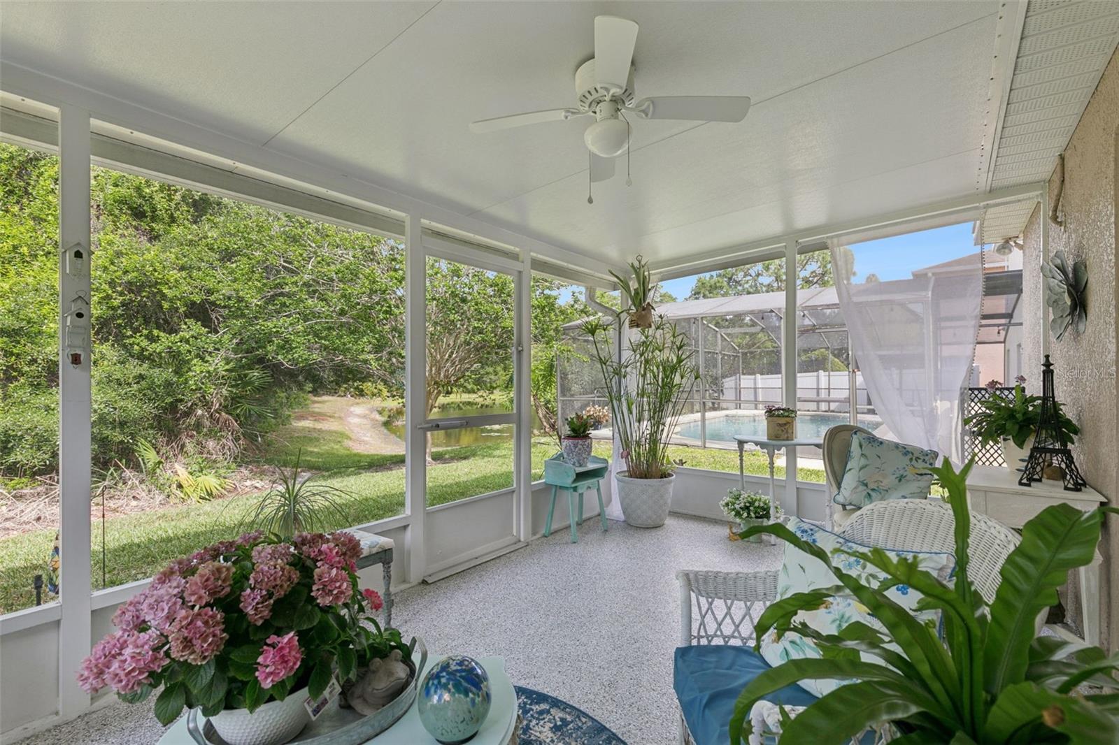 Image 24 of 32 For 371 Augustine Court