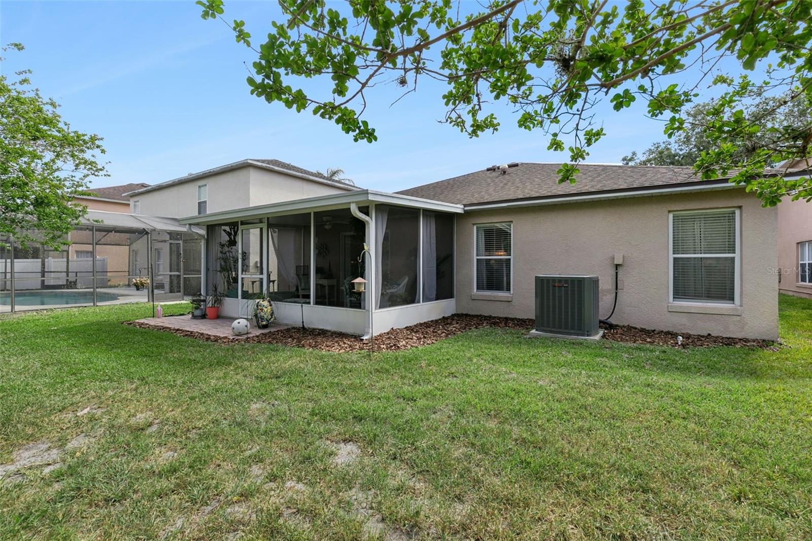 Image 25 of 32 For 371 Augustine Court