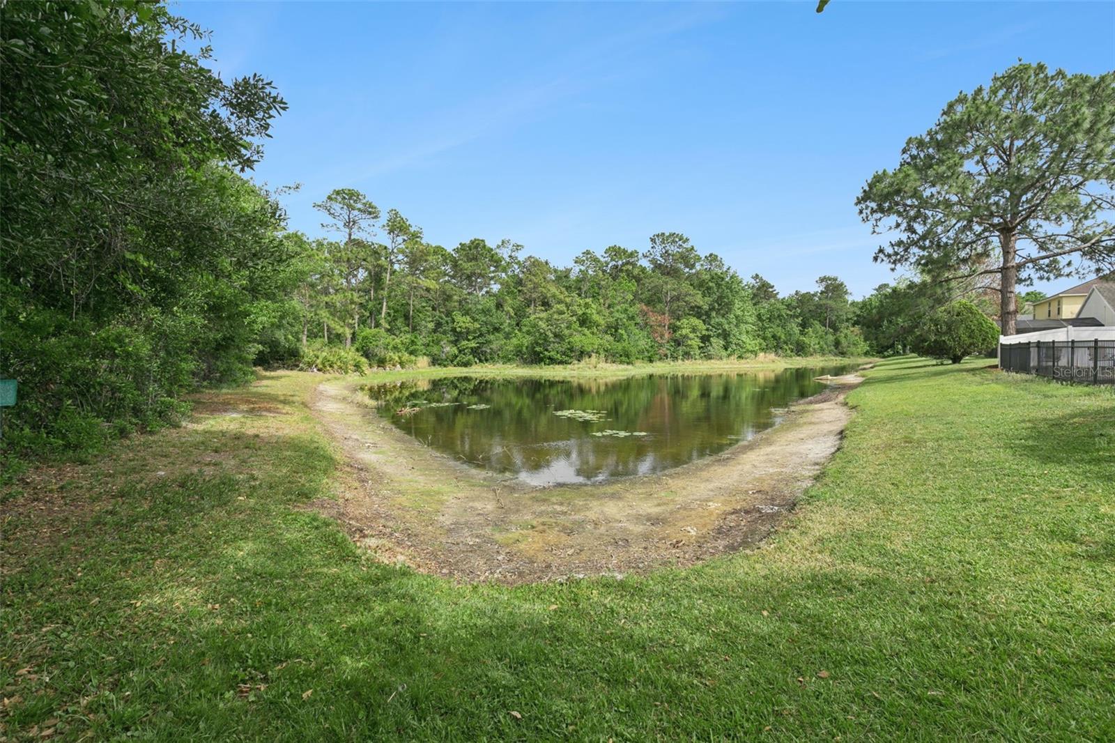 Image 27 of 32 For 371 Augustine Court