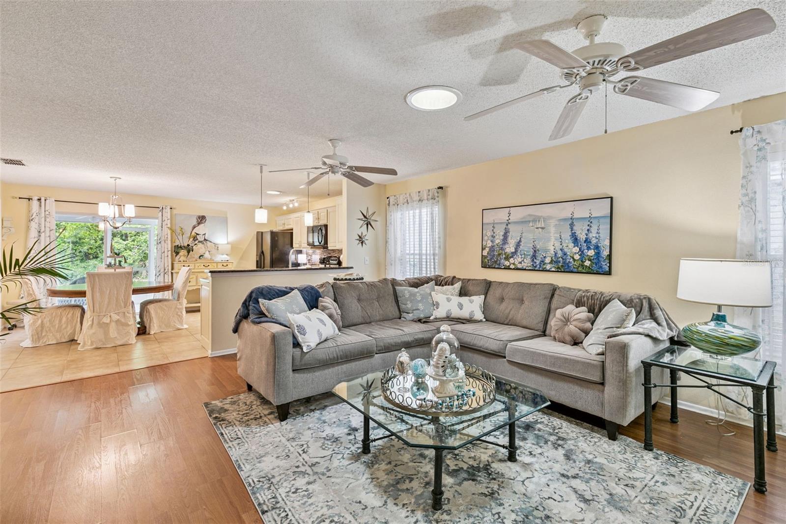 Image 7 of 32 For 371 Augustine Court