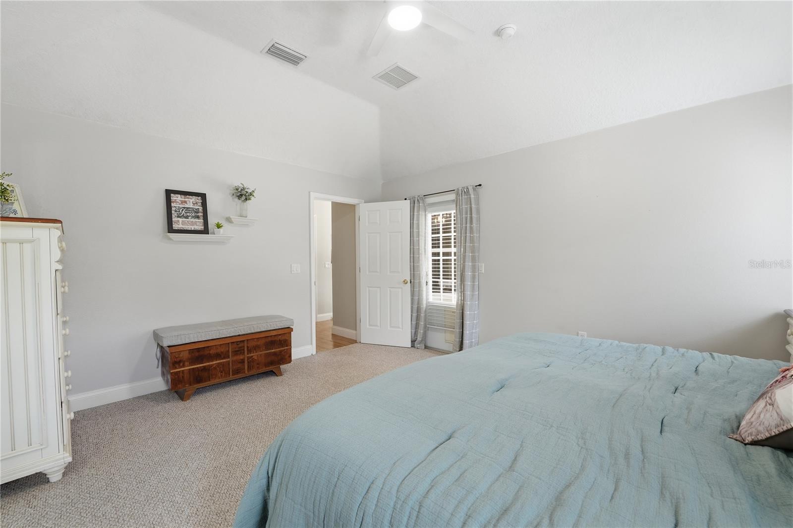 Image 20 of 60 For 1813 Lakewood Drive