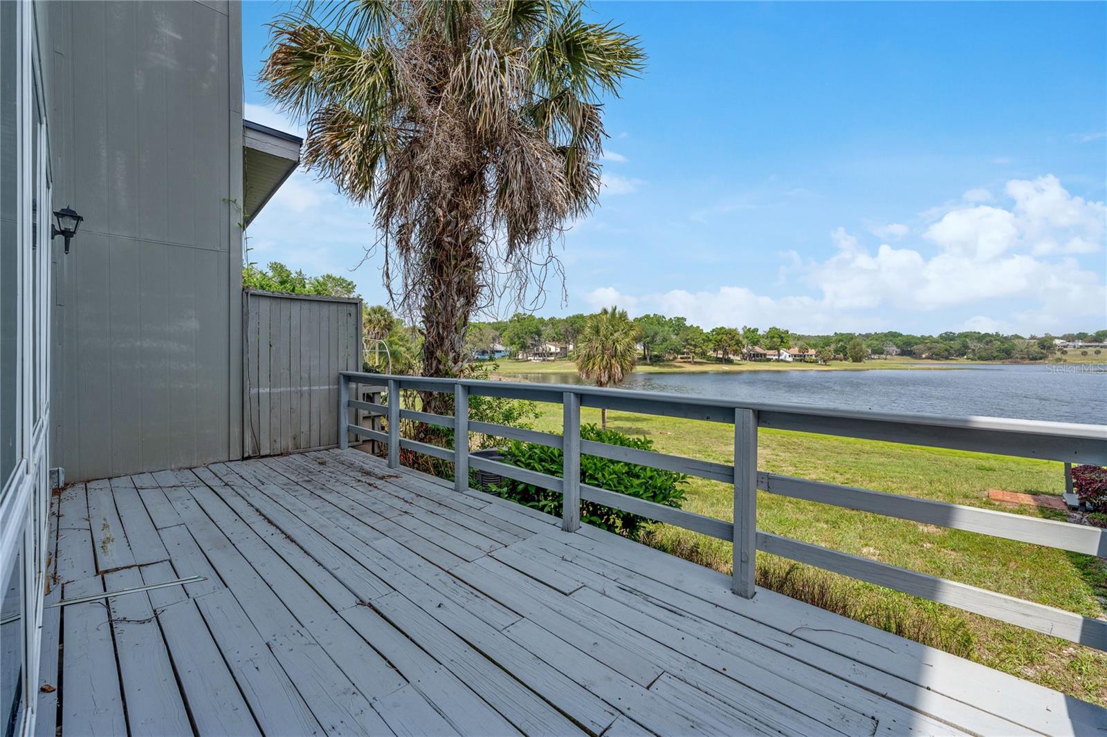 Image 23 of 27 For 1318 Chebon Ct Court Unit E-f