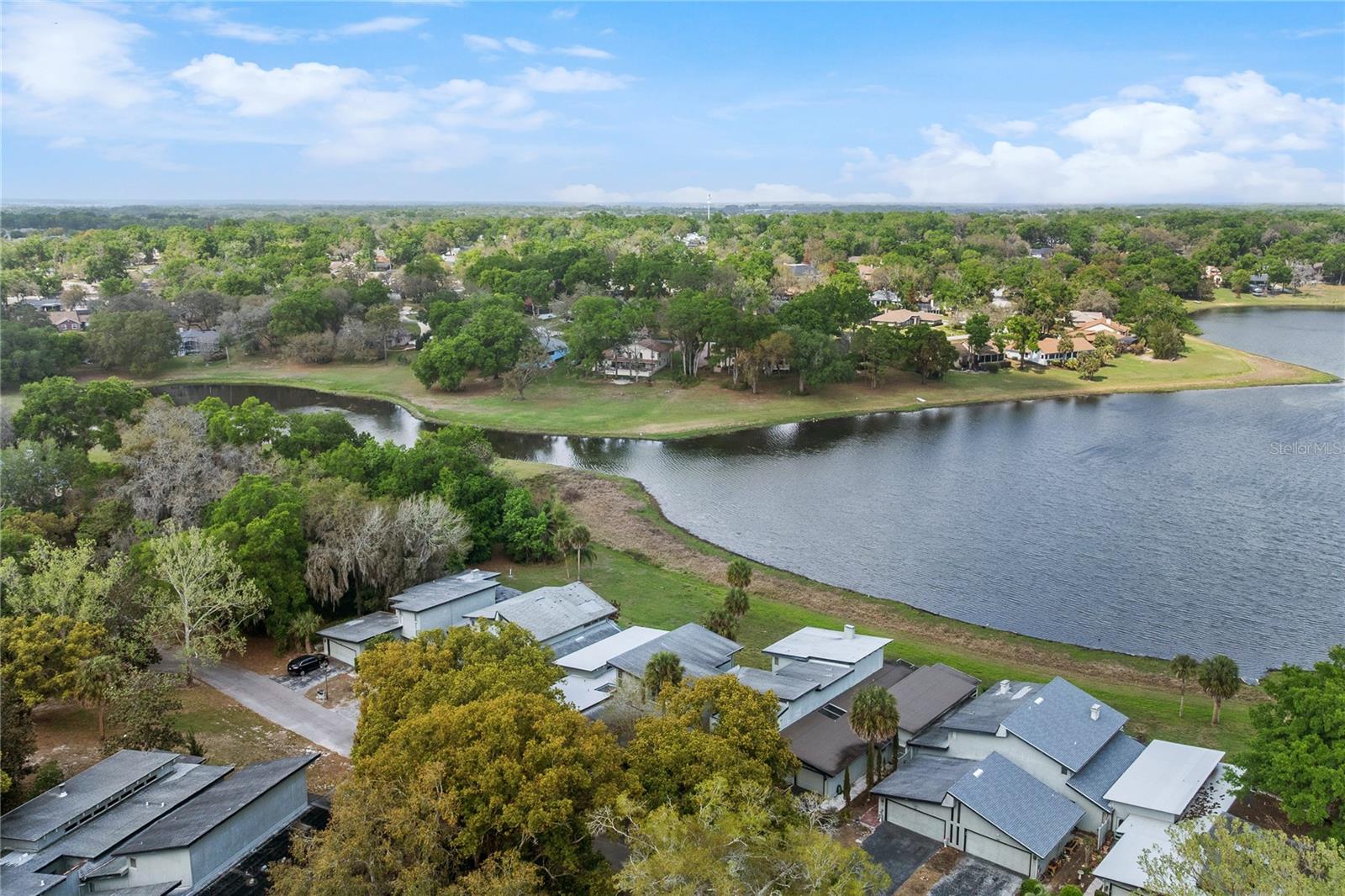 Image 26 of 27 For 1318 Chebon Ct Court Unit E-f