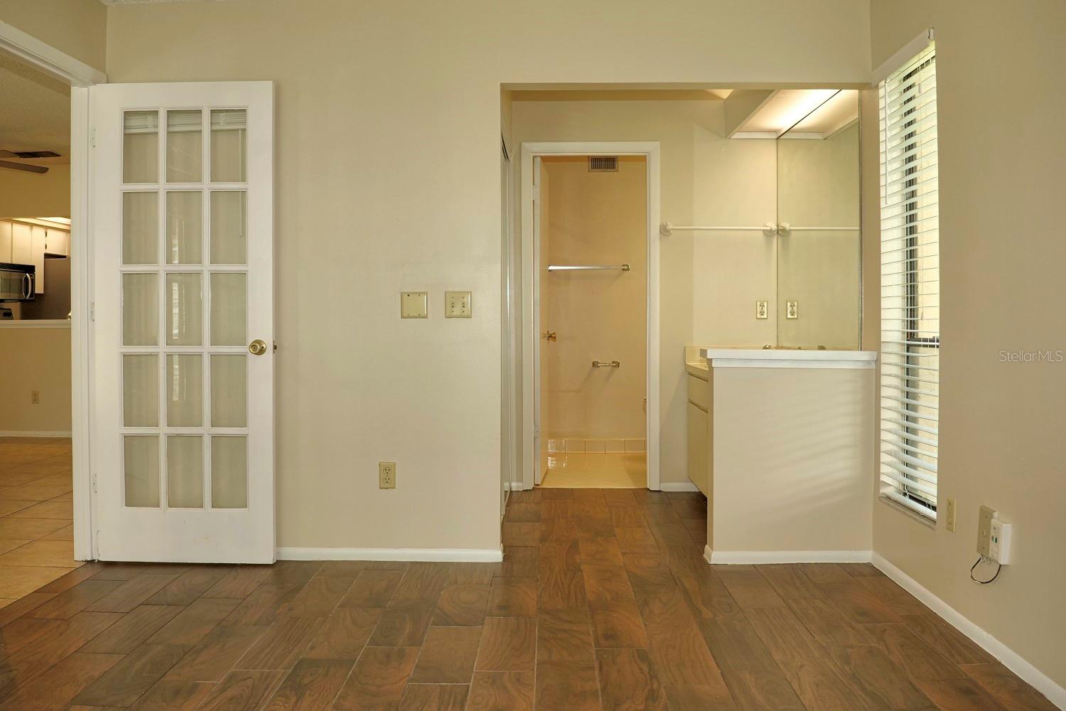 Image 15 of 26 For 4306 Middlebrook Road 4306