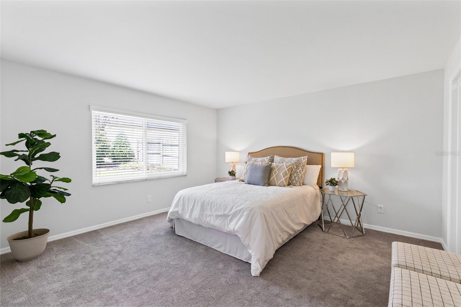 Image 12 of 24 For 834 Haulover Drive