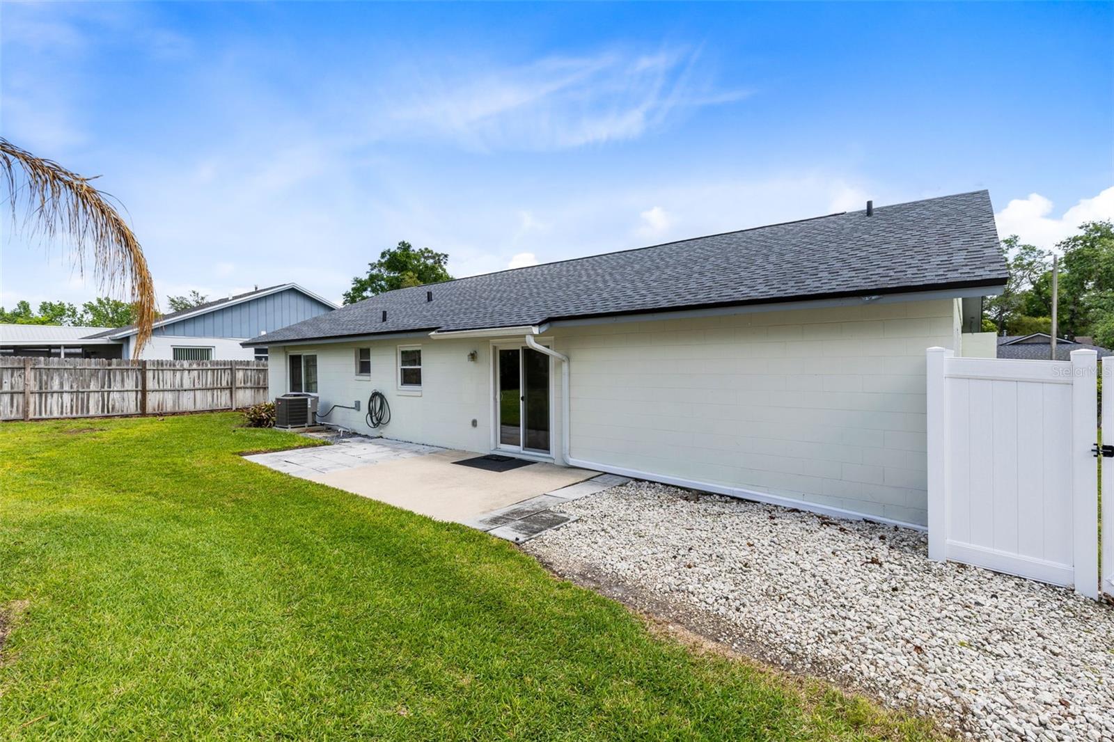 Image 23 of 24 For 834 Haulover Drive